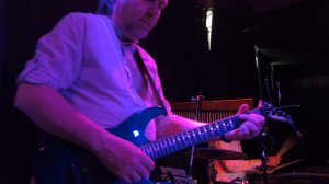 Это Бог наш (электрогитара) / Обучающее видео / Московская церковь Христа