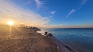 Жара, начинается весна на Азовском море. Погуляем по пляжам