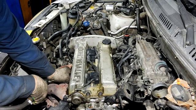 Hyundai Santa Fe (1G) 2,4. Масла жрёт и капитальный ремонт двигателя 1 часть смотреть онлайн