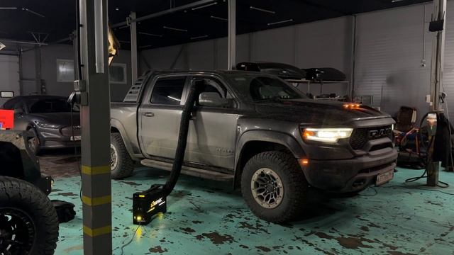 Воняет сигаретами в авто