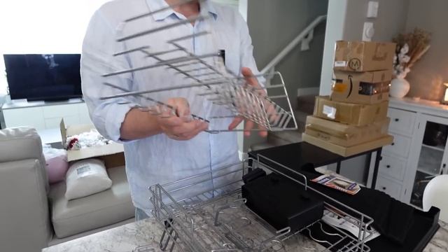 Потерянные посылки- дешево, но СТОЛЬКО ЭМОЦИЙ! 💥(Happy Family in CANADA) смотреть онлайн