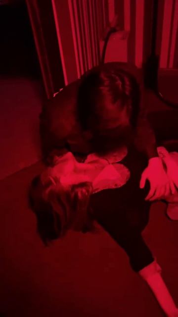 Джордж всегда будет следовать за Джулией.