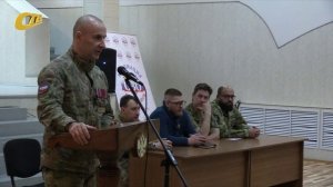 ВЕТЕРАНЫ БОЕВЫХ ДЕЙСТВИЙ И УЧАСТНИКИ СВО ПРИНЯЛИ УЧАСТИЕ В УРОКЕ МУЖЕСТВА В ЛИЦЕЕ №12 ЖЕЛЕЗНОГОРСКА