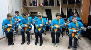 Е. Дербенко. «Король эстрады». Исполняет ансамбль «Балалаечка»