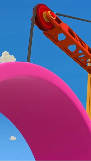 Кран помогает собрать стены и крышу для домика Леи 🏗️🏠 #мультикидлямалышей #длядетей #мультики смотреть онлайн