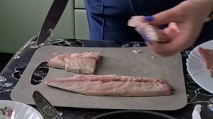 Скумбрия слабосоленная в пряном масле . Рецепт/Еда/Вкусная домашняя еда