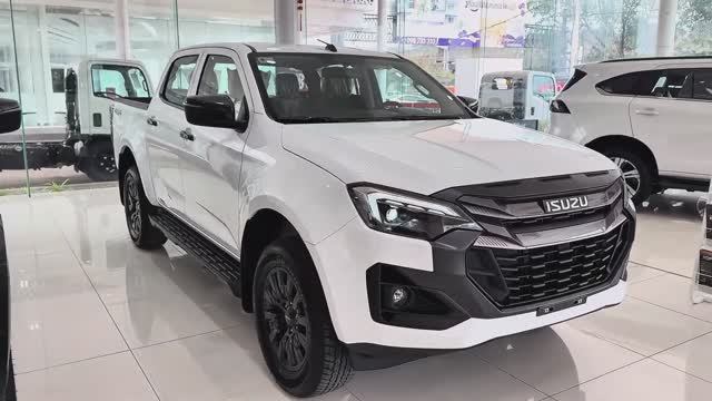 Isuzu D-Max 2026 - Интерьер и Экстерьер смотреть онлайн
