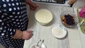 12.02.26. Муж пришёл с работы. Готовлю шарлотку.