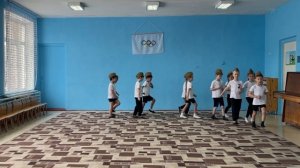 Конкурс "Смотр песни и строя", команда "Защитники России" МБДОУ "Детский сад №239"