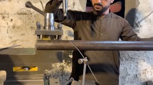 Ремонт полуоси грузовика. Сварочные и токарные работы. Пакистан