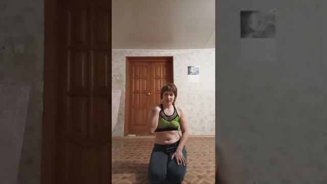 Зациклилась