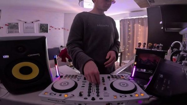 dj halsea - organic morning house, live kitchen