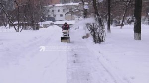 Снегопады еще не закончились – кто убирает снег с улиц, и куда можно обращаться