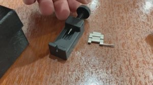 Как укоротить браслет на часах