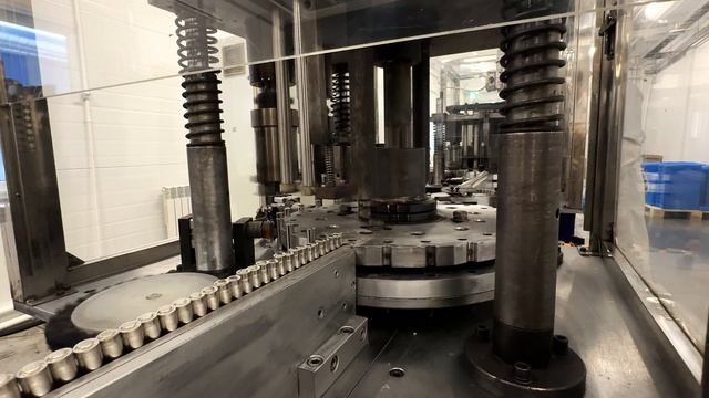 Как делают щелочные батарейки в Москве? Производство НАША БАТАРЕЙКА (АА и ААА) смотреть онлайн