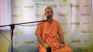 Харинама в центре Лондона. История про разговор Сагара Свами с тургидом.