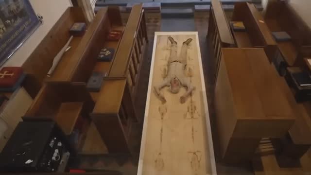 То что ученые нашли в Туринской плащанице невозможно объяснить смотреть онлайн
