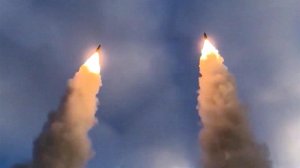 Российская армия нанесла групповой удар по украинским военным тылам.