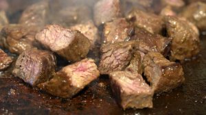 Стейк в толстой юбке. Уличная еда Корея | Еда мира | World Food