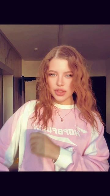 Танцуют все

#viral #рек #врекомендации #fyp #foryou #throwback #00s