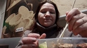 МУКБАНГ ЕМ ЗАПЕЧËНЫЕ РОЛЛЫ