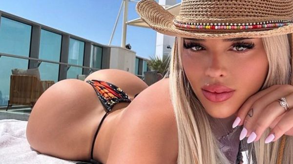 New Year Vocal Deep House Mix смотреть онлайн