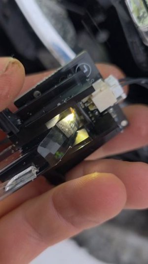 Расчлененка фары Changan UNI-K