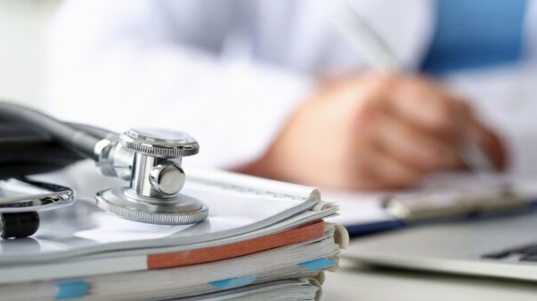 Лучшие студенты медицинских вузов получили президентскую стипендию в Беларуси