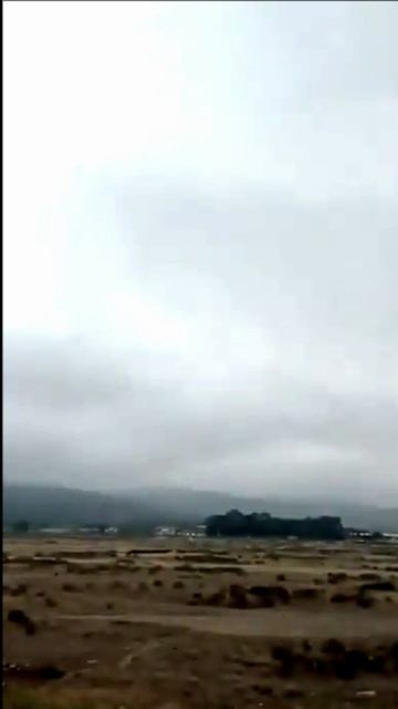 Удар молнии с близкого расстояния в провинции Чили смотреть онлайн