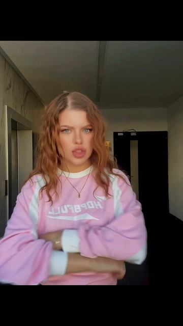 Вайб 2000 #maneater #nellyfurtado #00s #throwback #foryou #fyp #врекомендации #рек #viral