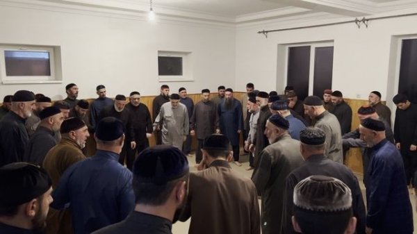 Зикр у Гелисхановых 2-ночь  октябрь 2022г