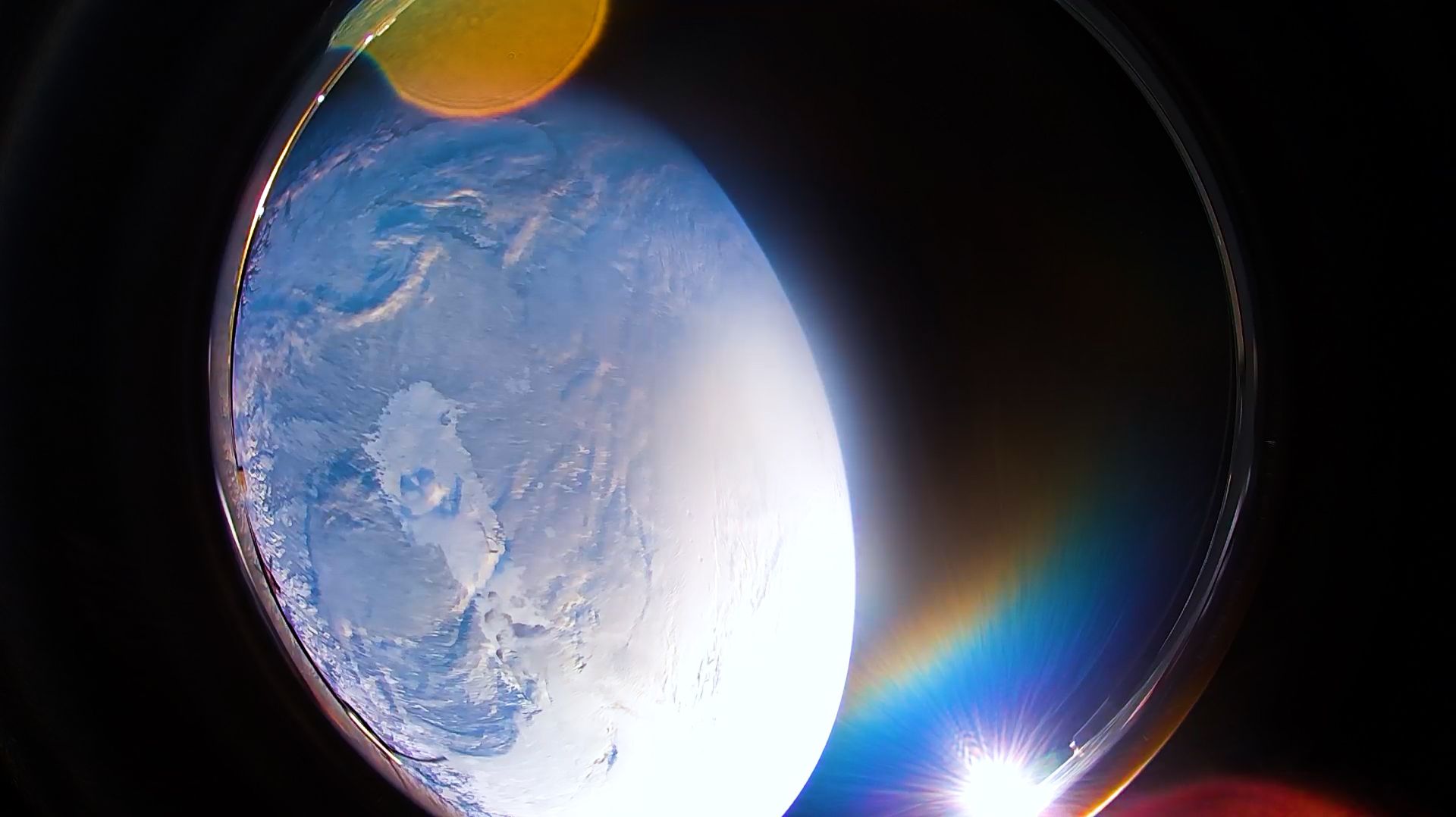 Полет спутника «ИнноСат16» смотреть онлайн