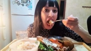 Мукбанг/Жареха по деревенски /Рыба с картошкой