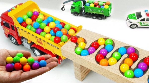 МУЛЬТИКИ ДЛЯ ДЕТЕЙ ШАРИКОВАЯ ТРАССА СТРОИТЕЛЬНАЯ ТЕХНИКА МУСОРОВОЗ ВИЛОЧНЫЙ ПОГРУЗЧИК СИНИЙ ТРАКТОР