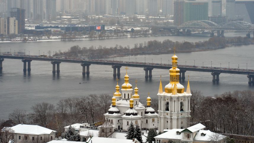 «Пауки в банке»: кто и как пытается удержать Зеленского у власти на Украине смотреть онлайн