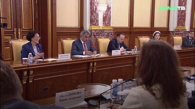 Нечаев: Правительство РФ решает задачи, с которыми никто не сталкивался в современной истории смотреть онлайн