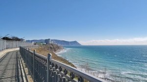 Набережная Высокого берега и спуск 200 ступеней к морю в Анапе