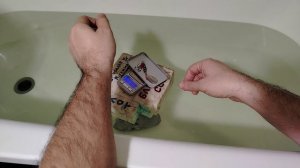 ИНТЕРЕСНАЯ БЛЕСНА ВЕРТУШКА БИЯ 1,2,3 ИЗ СССР ЗАВОД БУРЕВЕСТНИК. ПРОВЕРЯЕМ ЕЕ ИГРУ В ВАННОЙ.