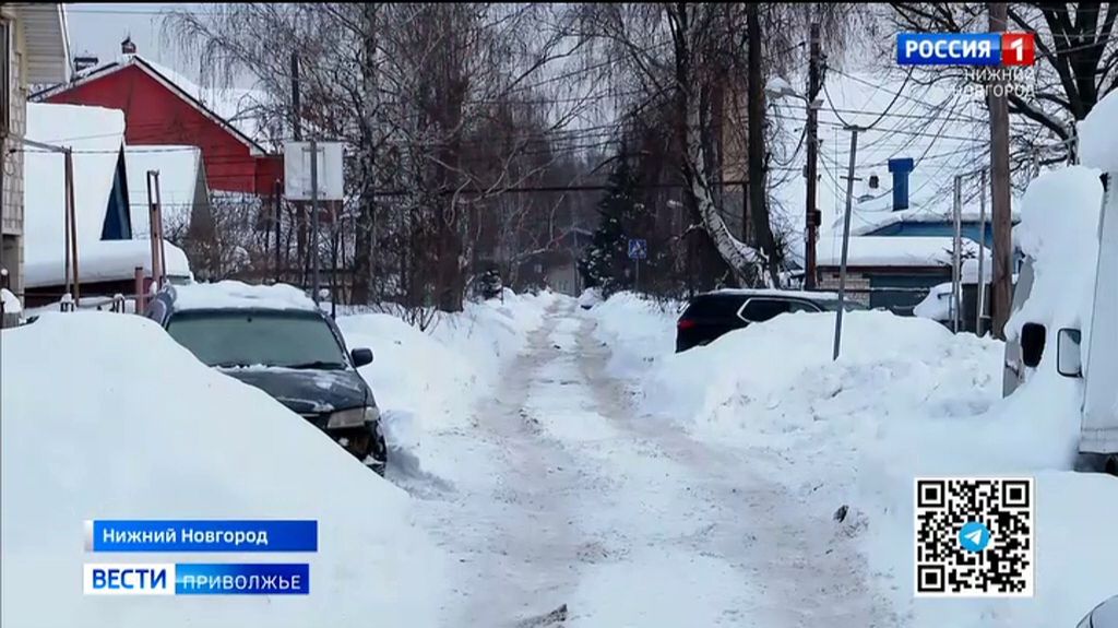 Сугробы вместо дорог: нижегородцы жалуются на неубранный снег смотреть онлайн