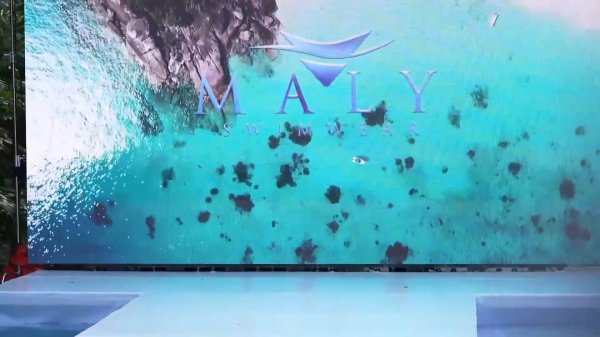 1000011590.mp4.  " English dictionary for music...