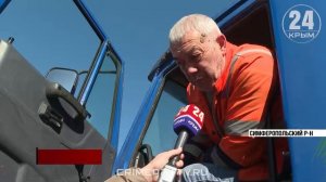 В Симферопольском районе очистят от грязи и пыли 600 километров пути