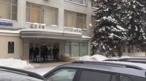 В Москве заблокировали офис Роскомнадзора. Нацболы провели акцию против блокировки Telegram