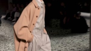 Показ женской коллекции Bottega Veneta осень-зима 2023-2024