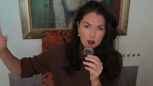 «Зачем мы создаем ЭТО? — Горничная»