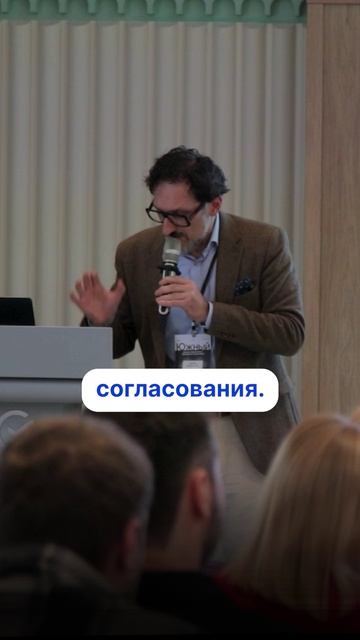 Ошибки в маркетинге: Почему продукт-центричность убивает продажи в 2026 году смотреть онлайн