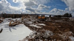 Бульдозер  LIEBHERR 744 в работе