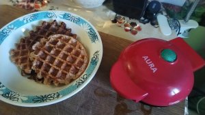 Вафли с творогом выпекаю😂