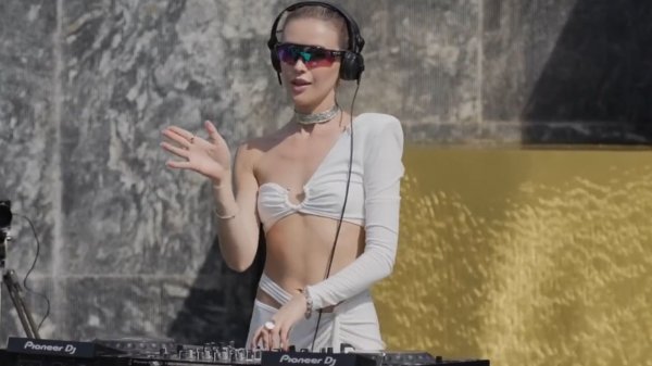 TALY SHUM Live @ SunRay Dnipro, Ukraine 25.09.2024 Melodic Techno & Indie Dance DJ Mix 4К