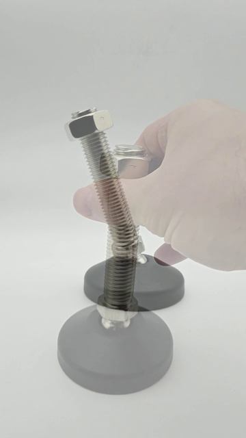 Опора с нейлоновой подошвой на 600 кг  регулируемая ножка для тяжелой мебели и оборудования