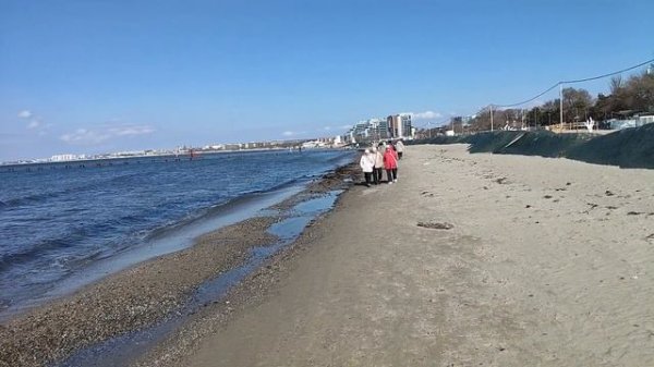 Анапа. Пришло зимнее тепло! Прогулка по песчаным пляжам. 12 февраля 2026. 13.30